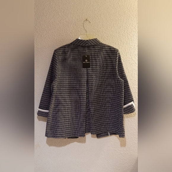Ming Wang Navy Blue/White Blazer/Jacket 3/4 Sleeve Size XS NWT $275 MSRP - Picture 2 of 9